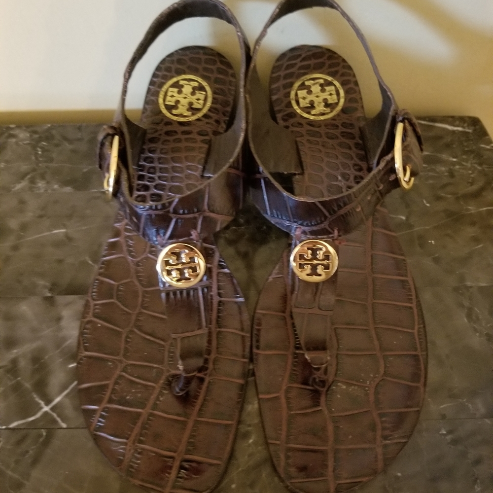Authentic Tory burch block heel sandles